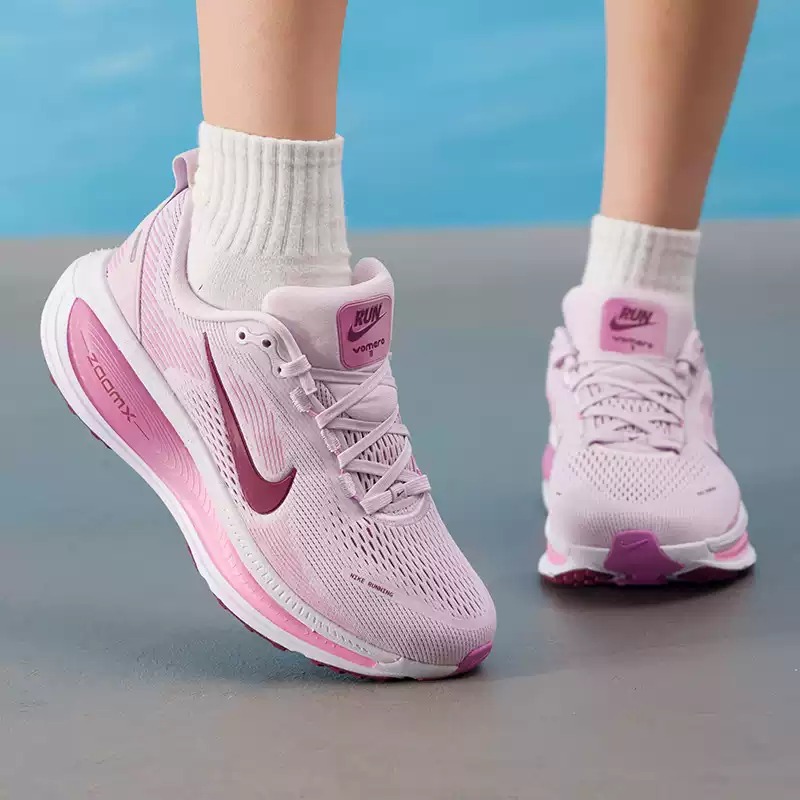 أحذية نايك النسائية الأصلية، خ - مراجعة Lightweight Road Running Shoes وسعره