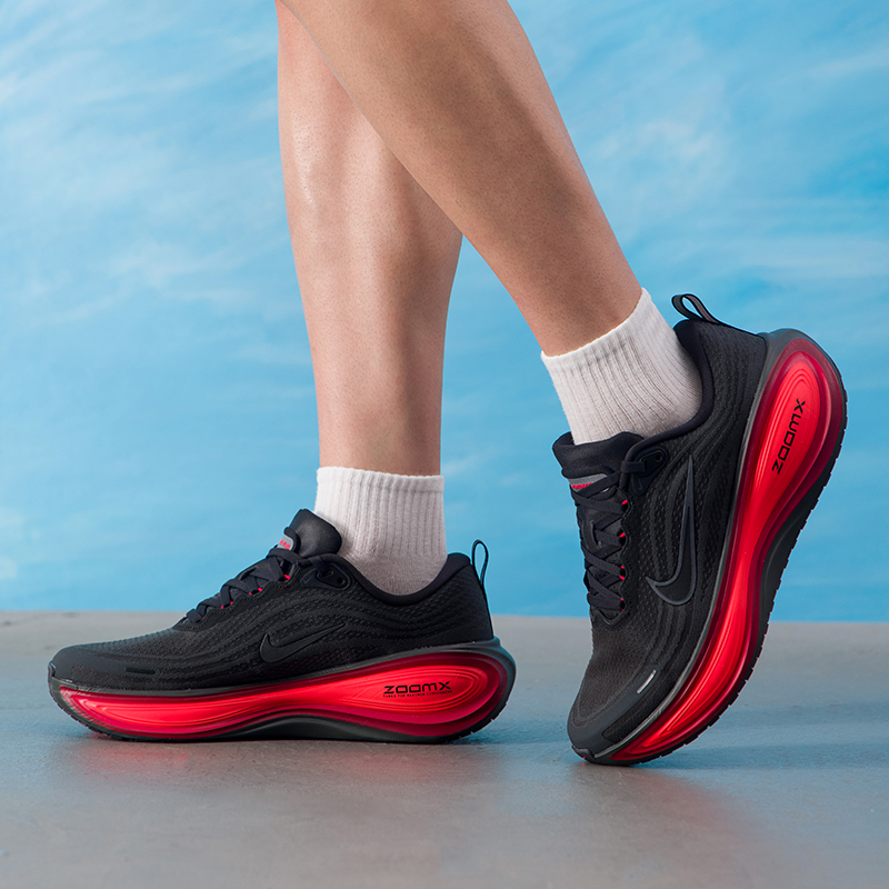 أحذية نايكي الرجالية الأصلية،  - مراجعة Lightweight Road Running Shoes وسعره